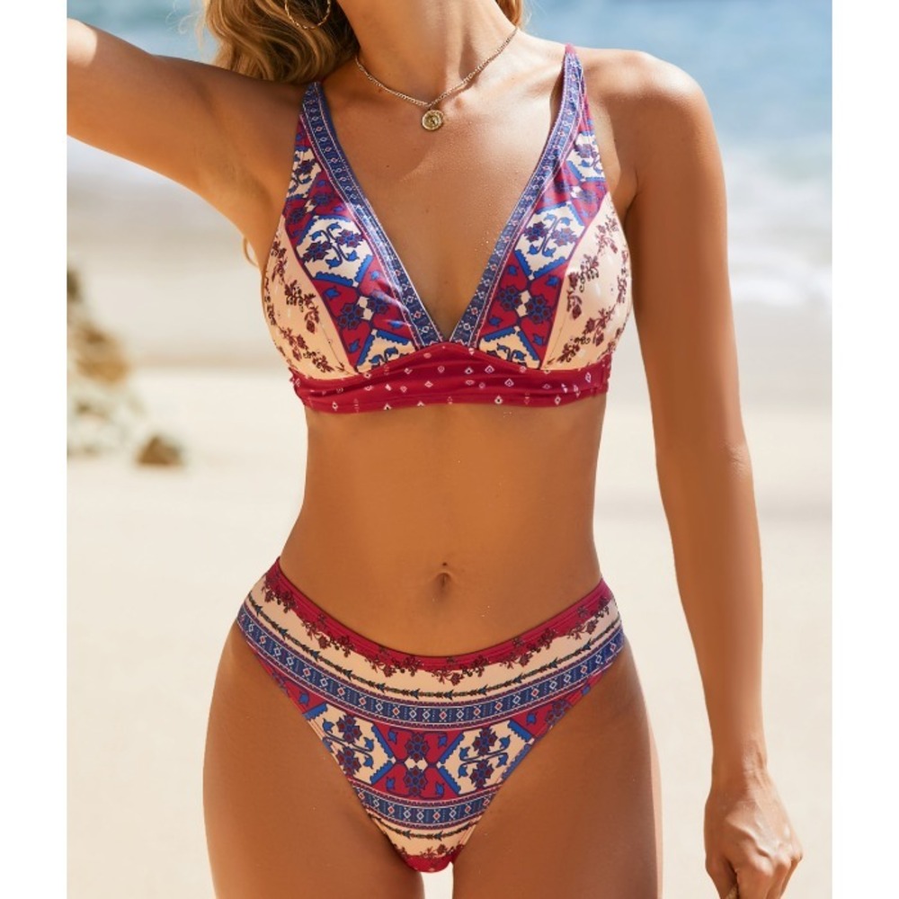 Cupshe Women's Paisley Boho Plunging Bralette & Cheeky Hipster Bikini Set Size L